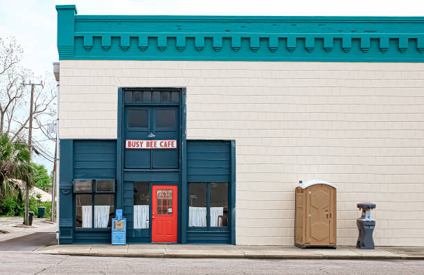Portable Toilet Options We Offer in Kellyville, OK